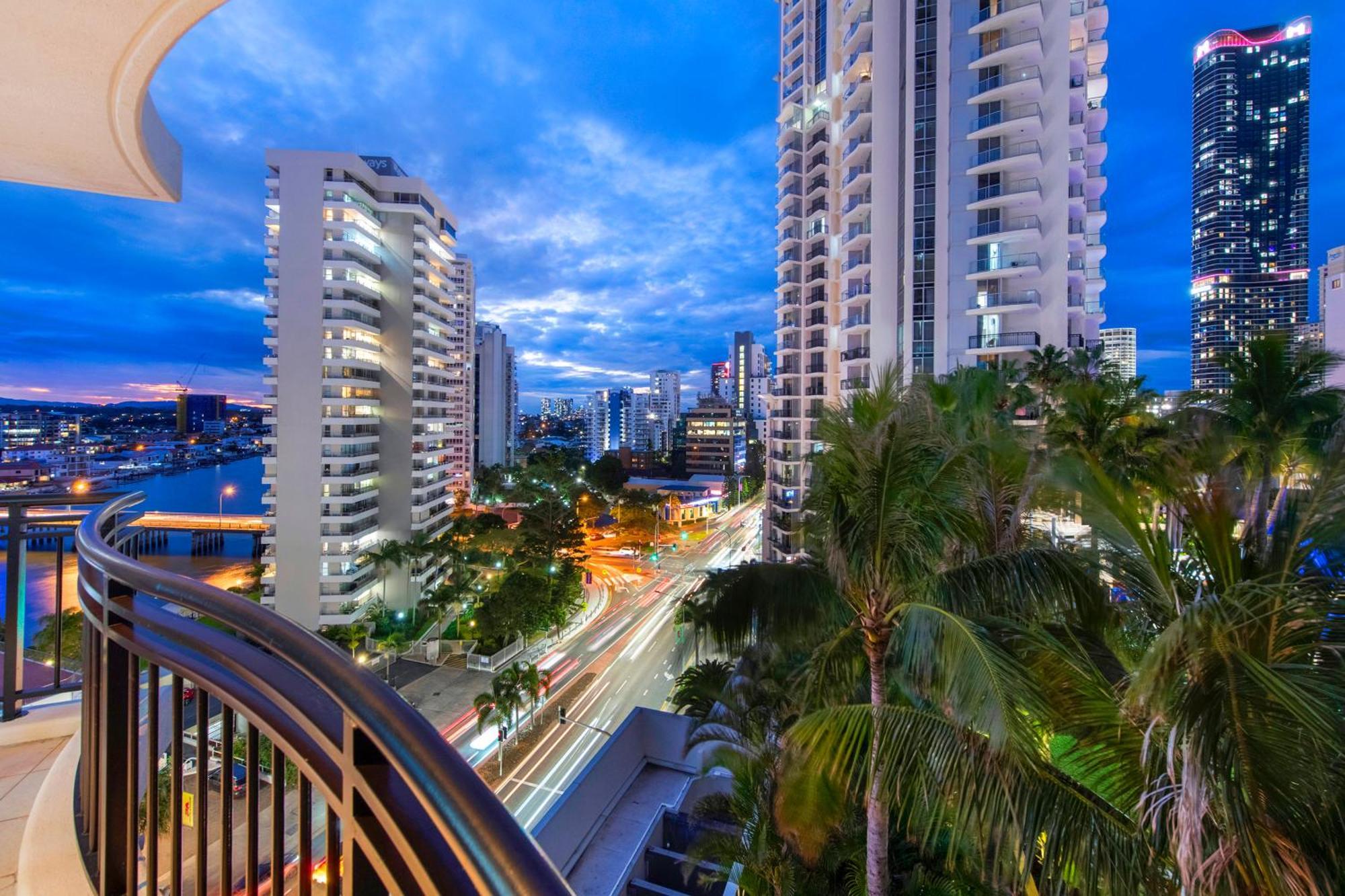 Chevron Renaissance - Self Contained & Privately Managed Apartments Gold Coast Dış mekan fotoğraf