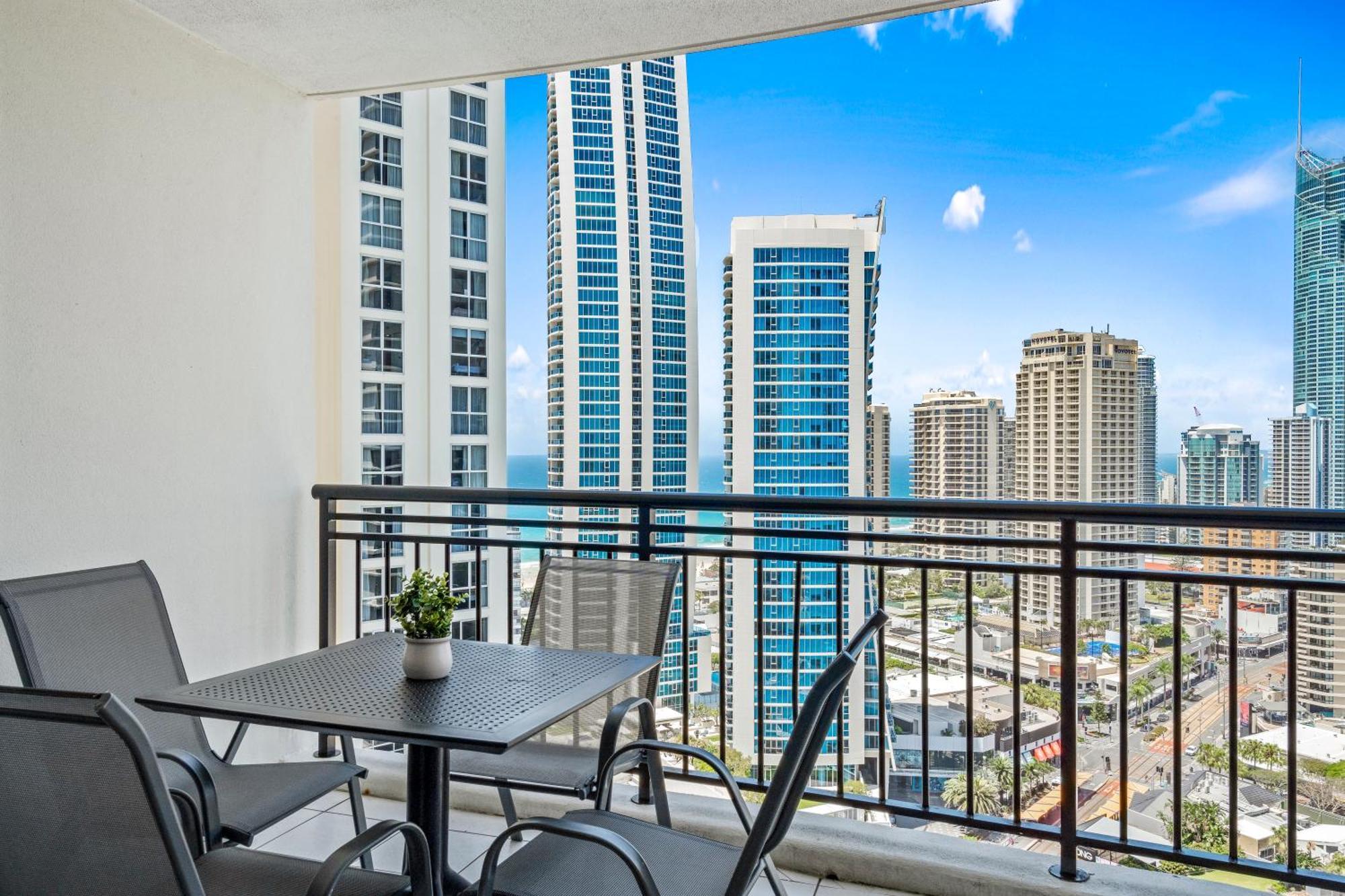 Chevron Renaissance - Self Contained & Privately Managed Apartments Gold Coast Dış mekan fotoğraf