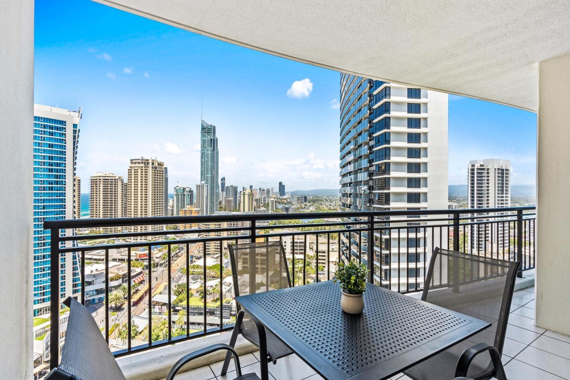 Chevron Renaissance - Self Contained & Privately Managed Apartments Gold Coast Dış mekan fotoğraf